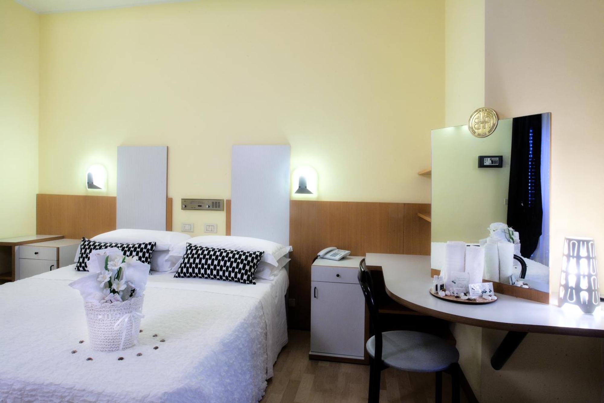 Hotel Bel Air Риччоне Екстер'єр фото